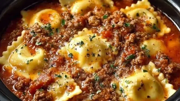 Delicious crockpot ravioli lasagna served in a stylish dish.