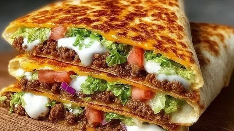 Keto crunchwraps made with fresh ingredients for a delicious low-carb meal.