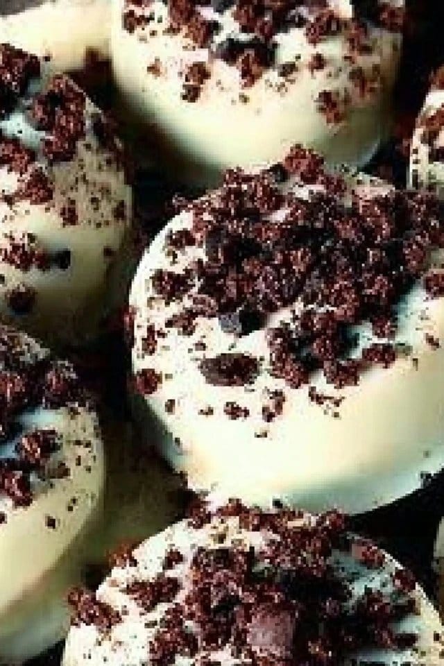 Pin by April Harmon-Jones on Christmas foods | Sweet snacks, Oreo truffles recipe, Cookies recipes christmas