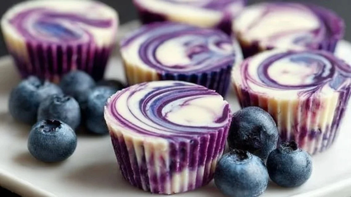 Delicious Blueberry Swirl Yogurt Bites in a colorful bowl