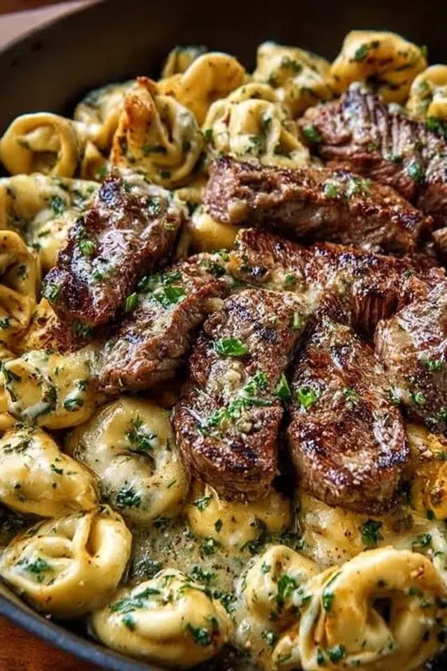 Garlic Steak & Cheese-Filled Tortellini Skillet in Just 30 Minutes