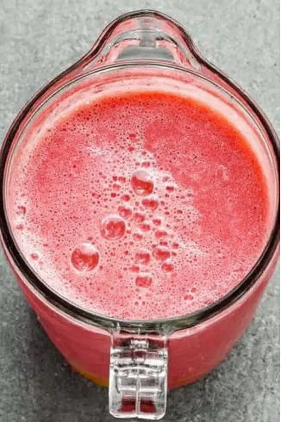 Bahama Mama Tropical Smoothie (Copycat Recipe)